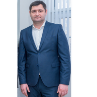 Виктор Баев