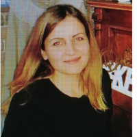 Лариса Стазаева