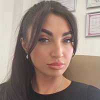 Наталья Попова