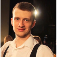 Владислав Бескрованных