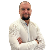 Александр Шаповалов