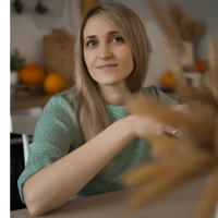 Анна Чеканникова