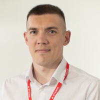 Антон Братцев