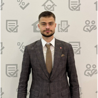 Денис Пономарев