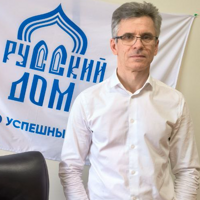 Евгений Комаров