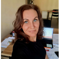 Вероника Попова