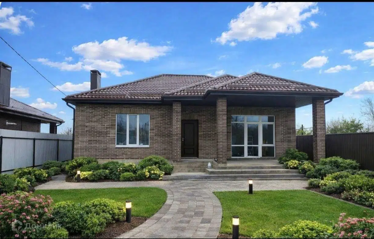 Проект дома «Жилой дом 46.24-ГА» компании ИП Гаспарян Абраам Владиславович из материала Газобетонные блоки площадью 99м² под ключ за 6510000₽ в Донецке | 1 этаж, 3 спальни, 1 санузел – Домклик