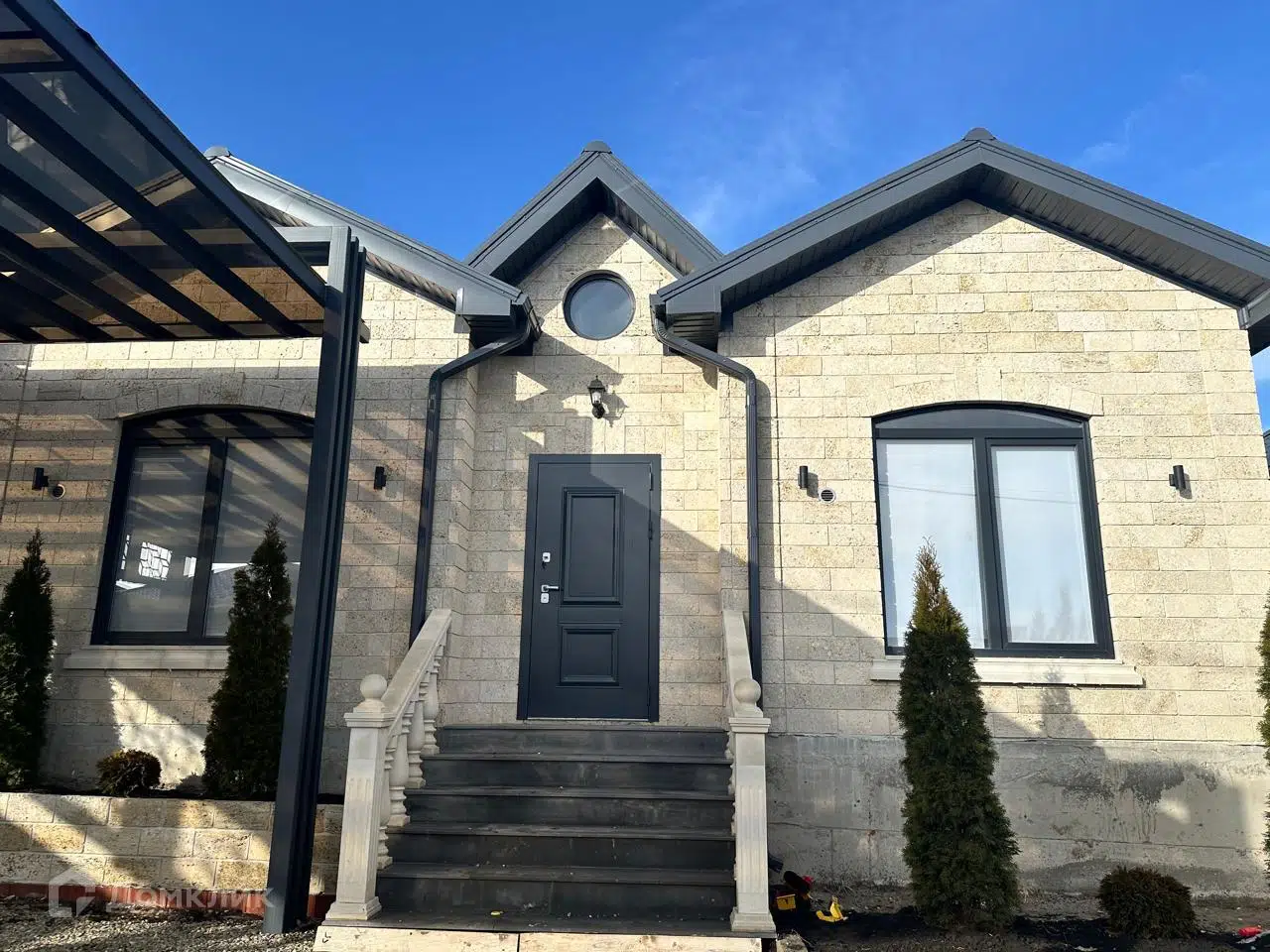 Проект дома «МЛ -1-001» компании ИП МАКСИМЧУК ЛАРИСА ВАСИЛЬЕВНА из материала Кирпич площадью 117м² под ключ за 4680000₽ в Донецке | 1 этаж, 3 спальни, 2 санузла – Домклик