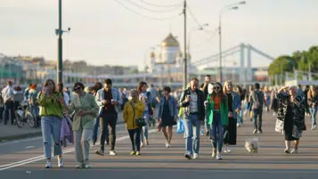 Сбер зафиксировал рост зарплат в России