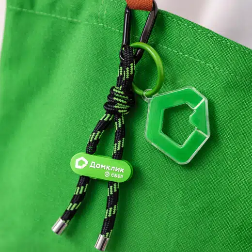 Брелок с акриловым обвесом  слайд 2