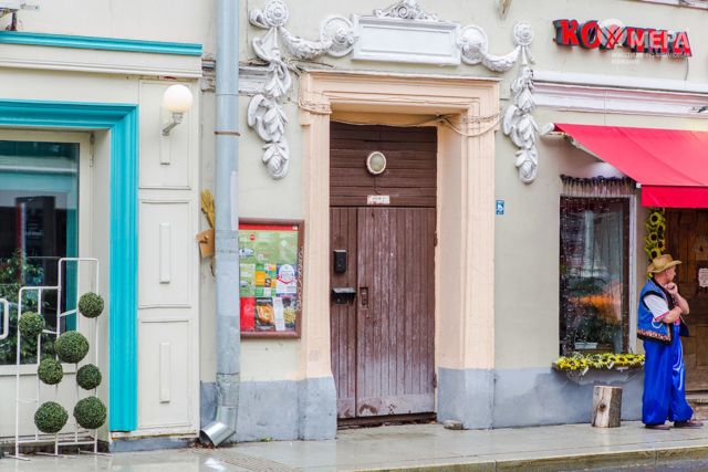 EntranceOutside