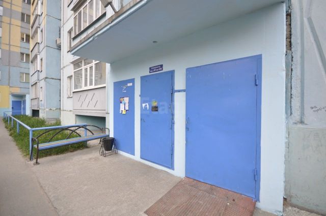 EntranceOutside