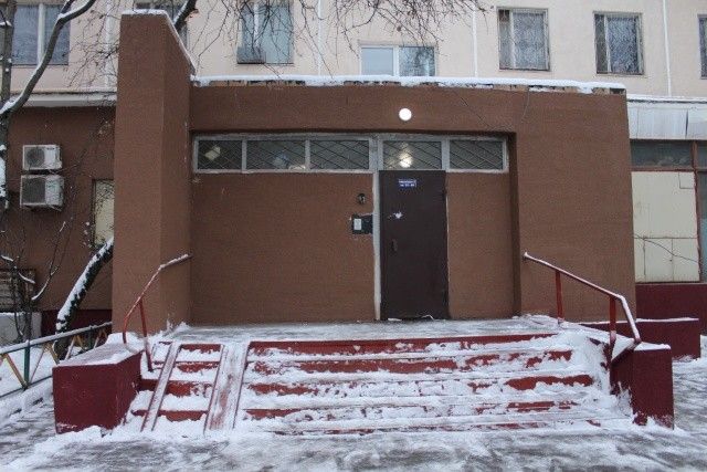 EntranceOutside
