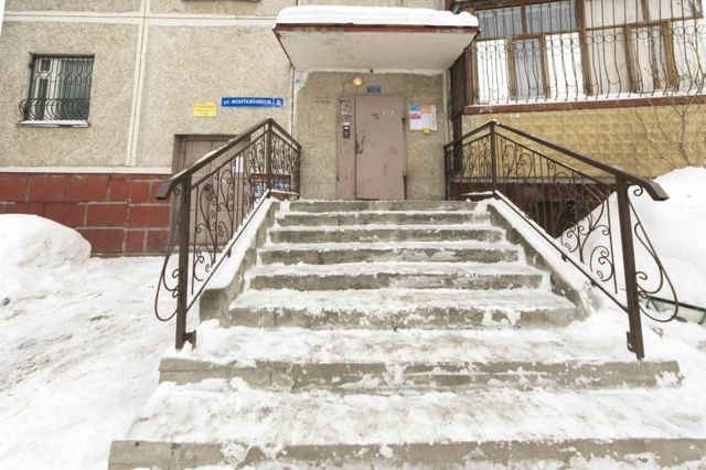 EntranceOutside