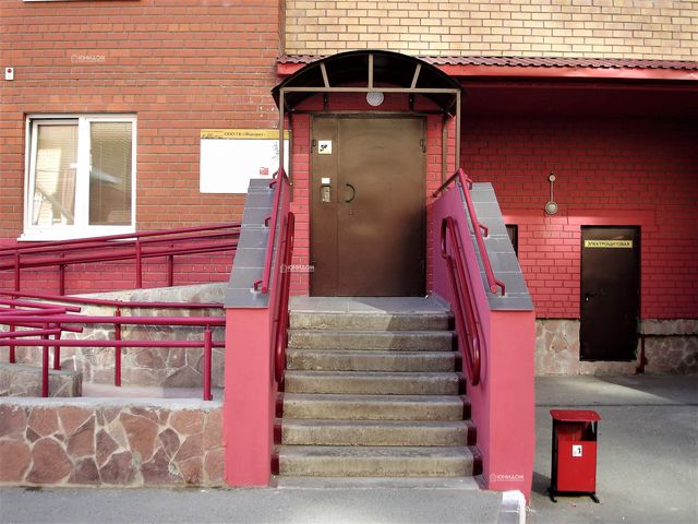 EntranceOutside