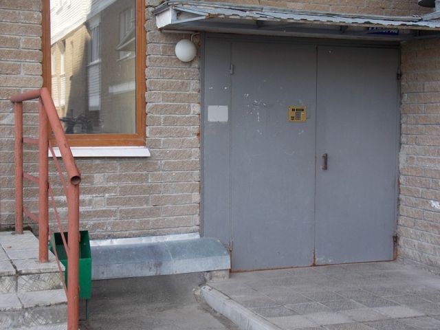EntranceOutside