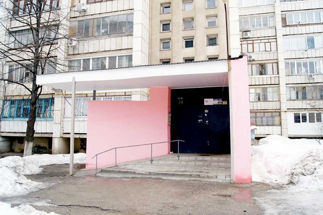 EntranceOutside