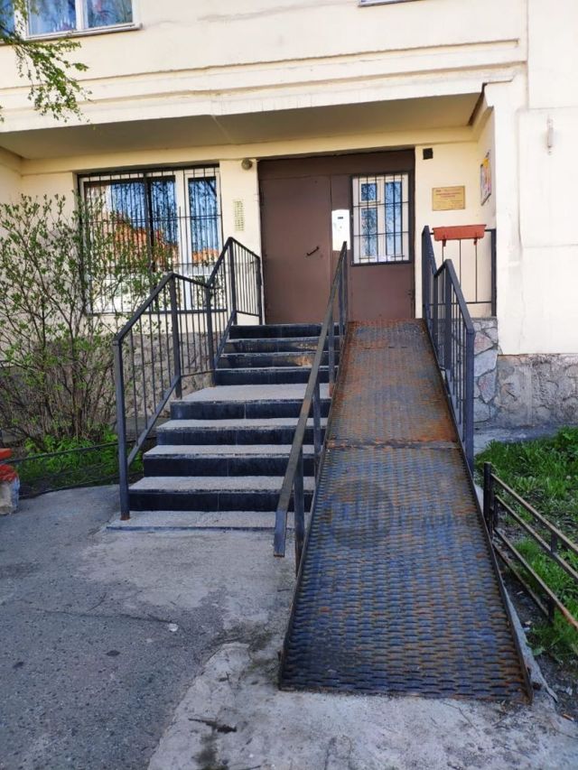EntranceOutside