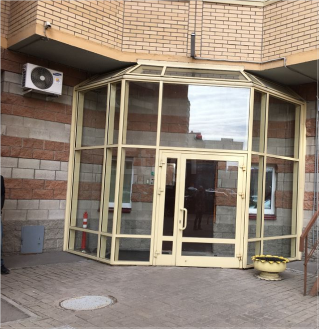 EntranceOutside