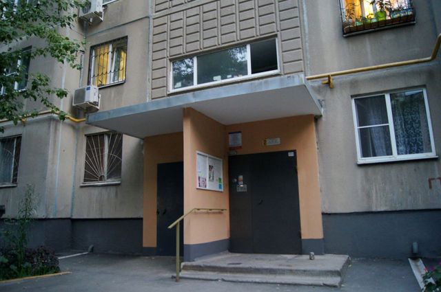 EntranceOutside