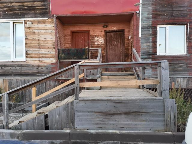EntranceOutside