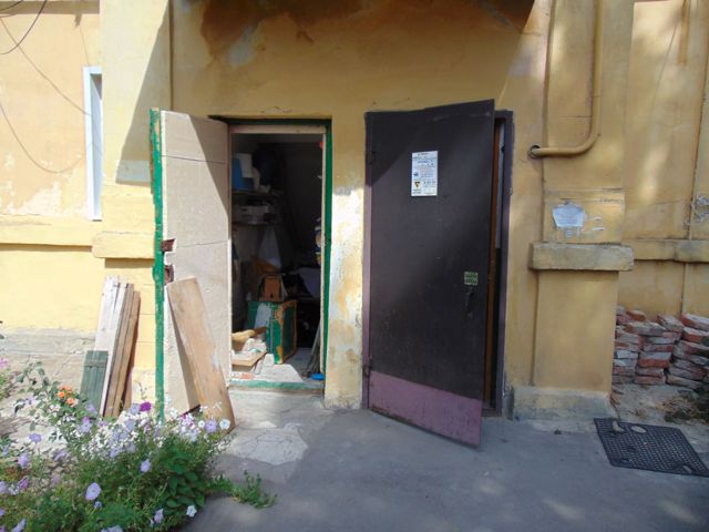 EntranceOutside