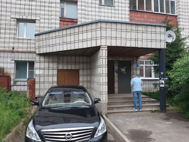 EntranceOutside