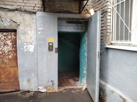 EntranceOutside