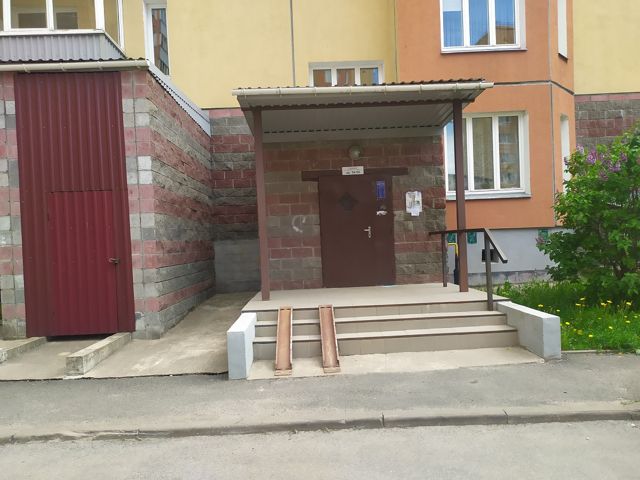 EntranceOutside