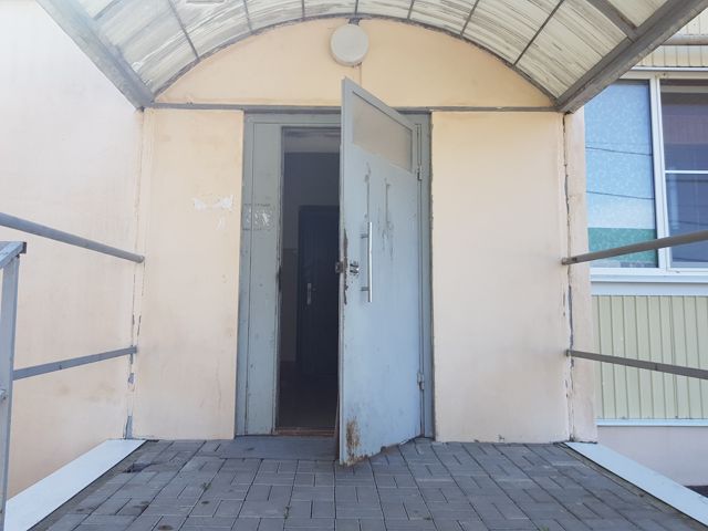 EntranceOutside