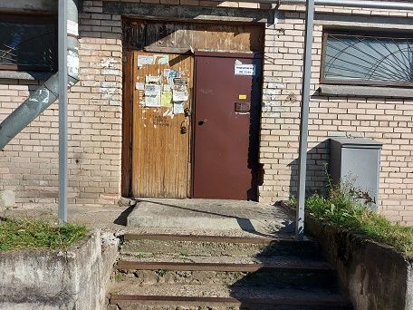 EntranceOutside