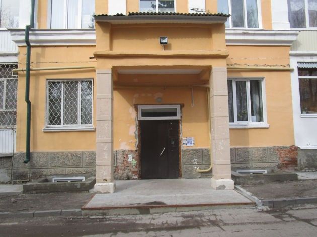 EntranceOutside
