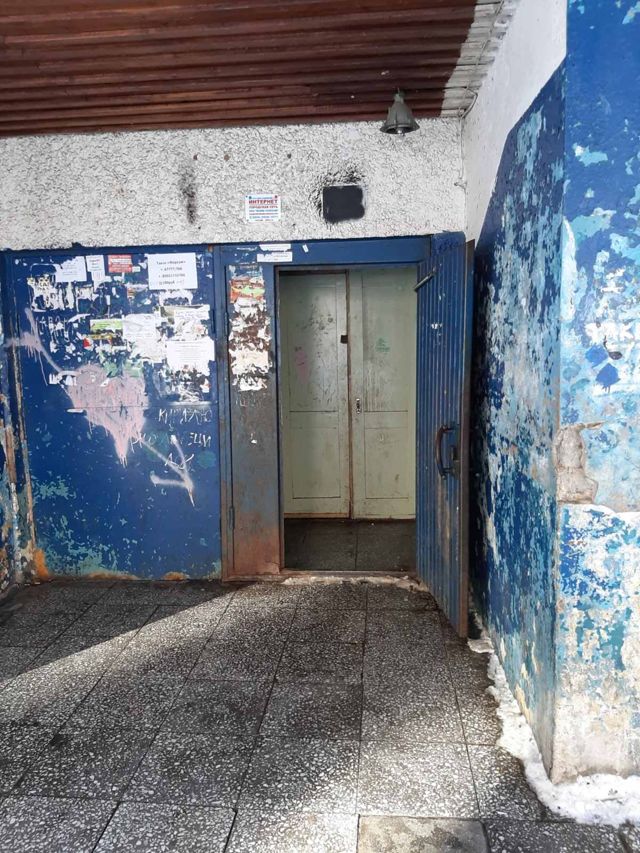 EntranceOutside