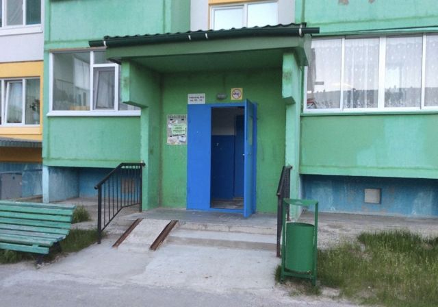 EntranceOutside