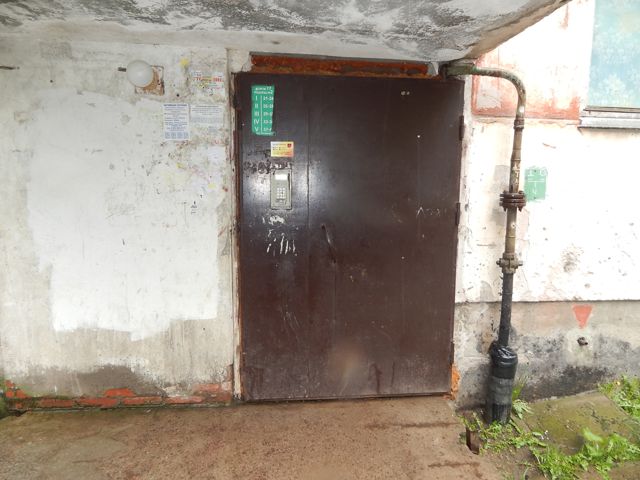 EntranceOutside