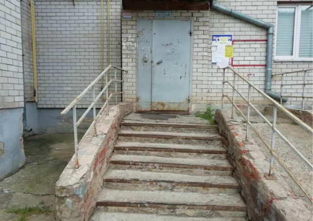 EntranceOutside