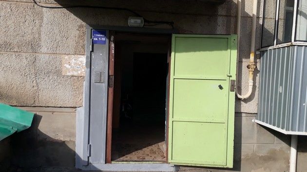 EntranceOutside
