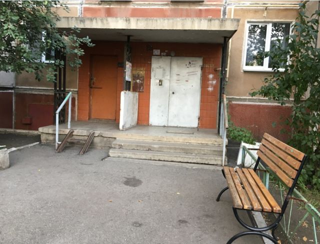 EntranceOutside