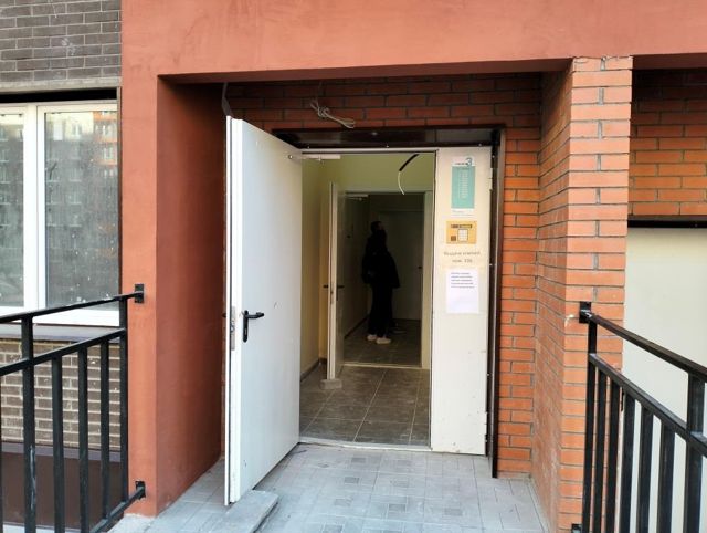 EntranceOutside