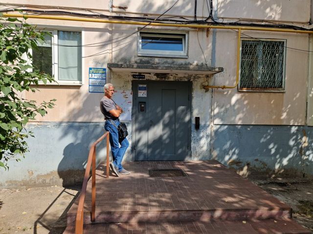 EntranceOutside