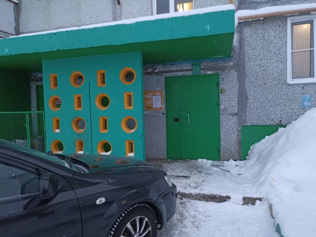 EntranceOutside