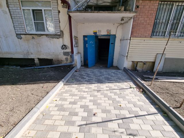 EntranceOutside