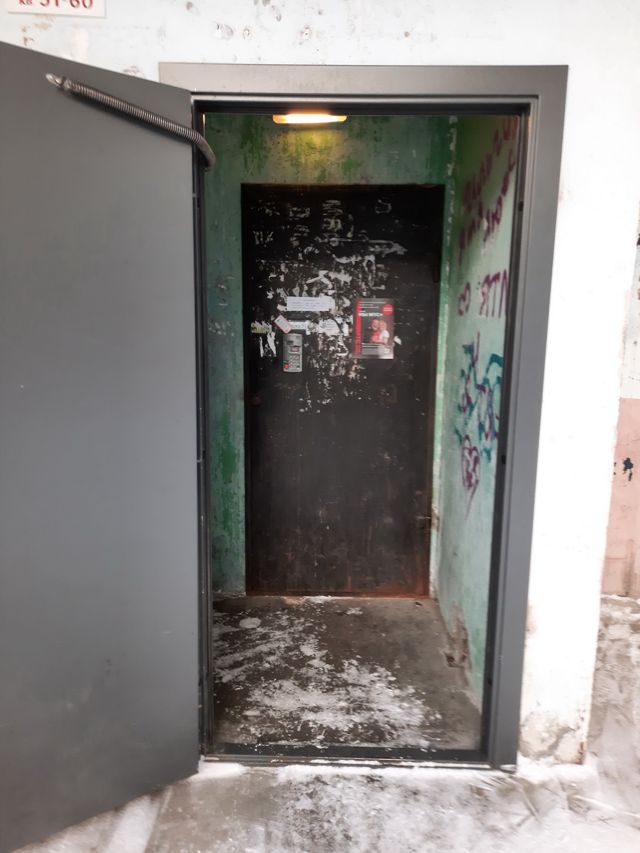 EntranceOutside