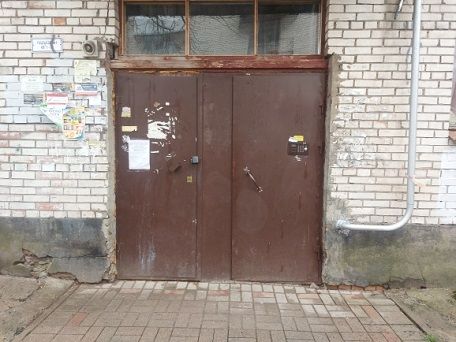 EntranceOutside