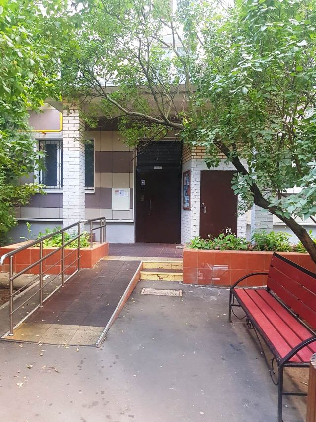 EntranceOutside