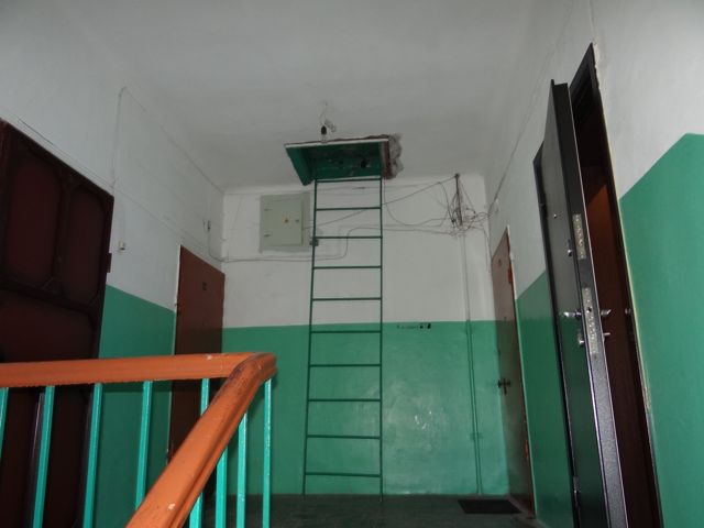 EntranceInside