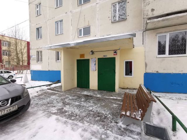 EntranceOutside
