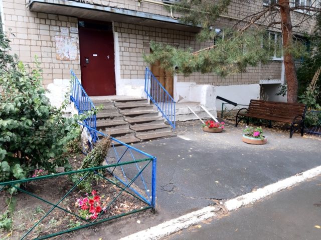 EntranceOutside