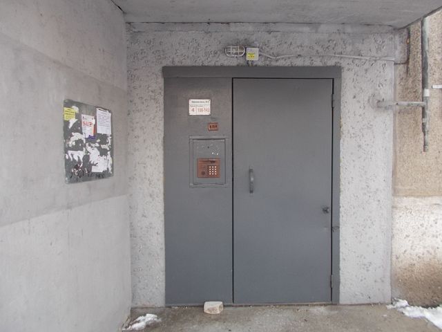EntranceOutside