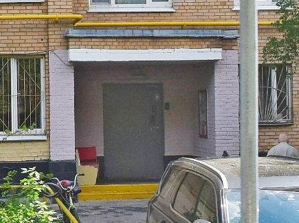 EntranceOutside
